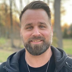 Meet your Posher, Eric